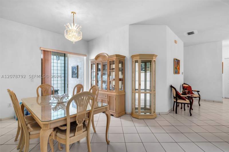 4 bedroom SingleFamilyResidence at 9053 NW 146th Ter, Florida Tropical Estates, Miami Lakes — photo 5