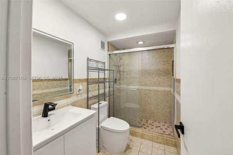 13130 SW 15th Ln, Miami FL - photo 15 of 30