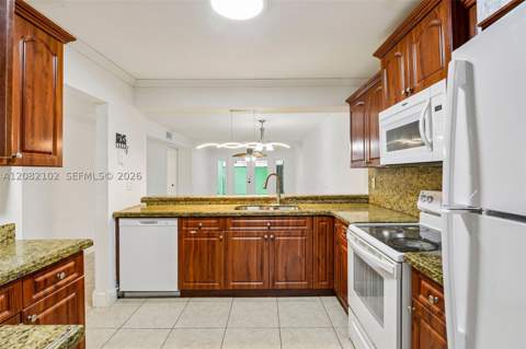 13130 SW 15th Ln, Miami FL - photo 9 of 30