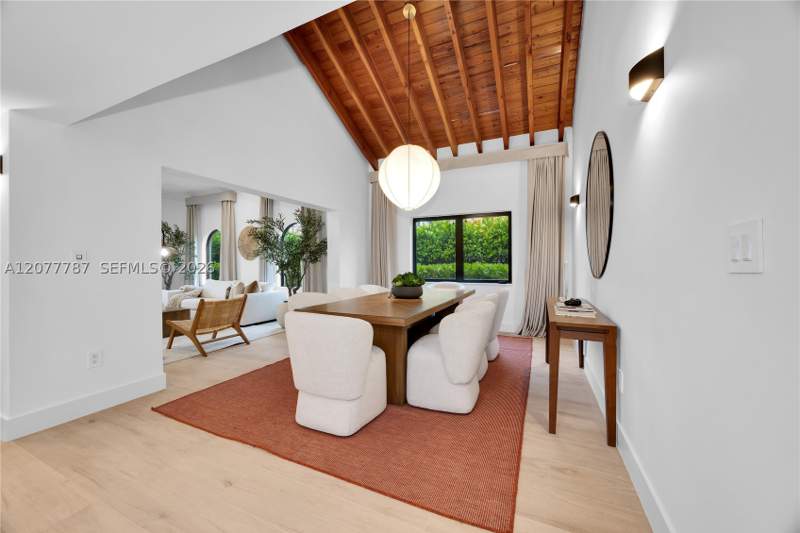 4 bedroom SingleFamilyResidence at 428 SW 19th Rd, Holleman Park, Miami — photo 4