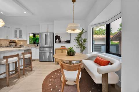 428 SW 19th Rd, Miami FL - photo 8 of 28
