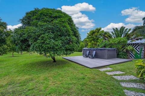 125 NE 146th Street, Miami FL - photo 16 of 23