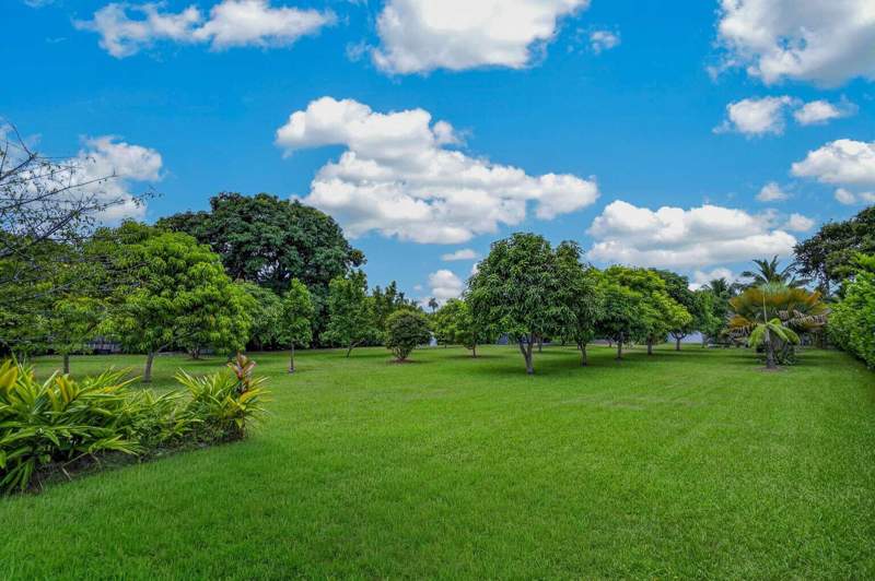 2 bedroom SingleFamilyResidence at 125 NE 146th Street, Bisc Gardens Sec D, Miami — photo 3