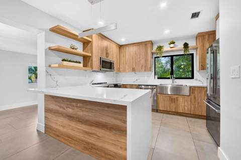 125 NE 146th Street, Miami FL - photo 7 of 23