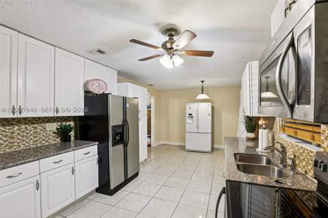 3398 NW 212th St, Miami Gardens FL - photo 12 of 31
