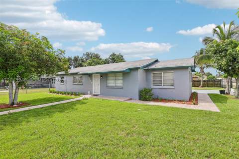 3398 NW 212th St, Miami Gardens FL - photo 24 of 31