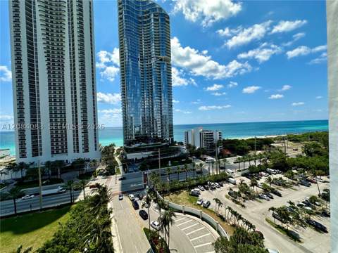 100 Bayview Dr 1405, Sunny Isles Beach FL - photo 22 of 46