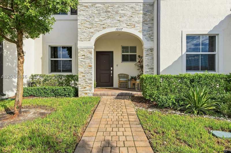3 bedroom Townhouse at 12117 NW 23rd Ct, Westview Gardens Apartmen, Miami — photo 1