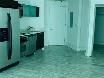 1900 N Bayshore Drive 1705, Miami FL - photo 7 of 11