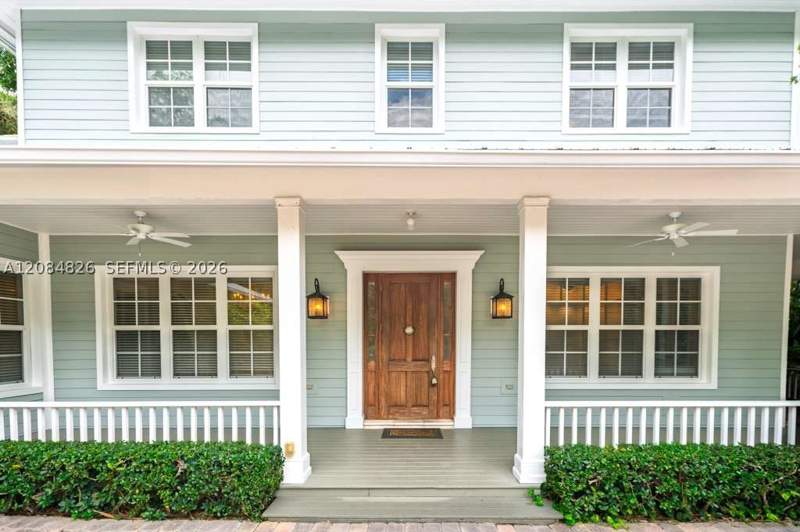 4 bedroom SingleFamilyResidence at 6500 SW 85th St, Snapper Creek Groves, Miami — photo 3
