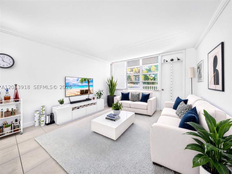 2 bedroom Condominium at 2016 Bay Dr 203, Villa Bay Vista Condo, Miami Beach — photo 2