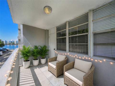 2016 Bay Dr 203, Miami Beach FL - photo 23 of 37