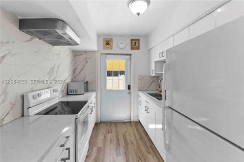 2532 SW 27th St, Miami FL - photo 24 of 50