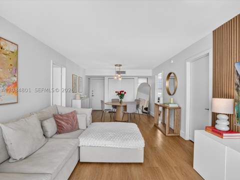 8201 Byron Ave 502, Miami Beach FL - photo 11 of 44