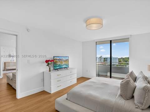 8201 Byron Ave 502, Miami Beach FL - photo 22 of 44