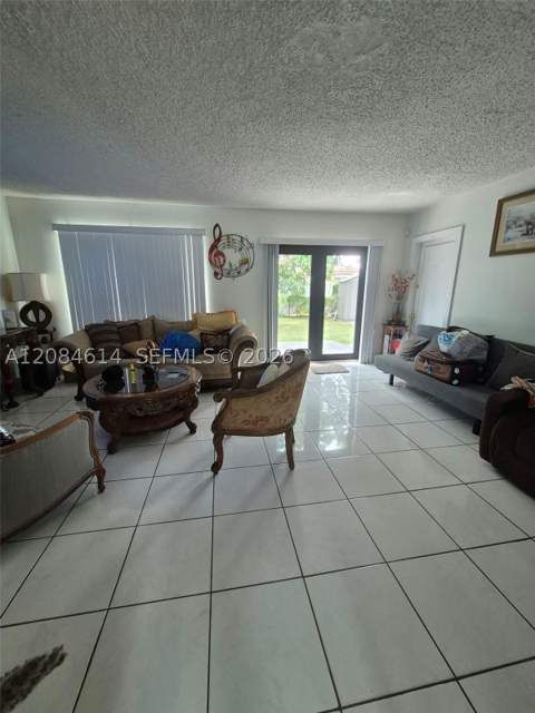 3810 NW 195th St, Miami Gardens FL - photo 6 of 12
