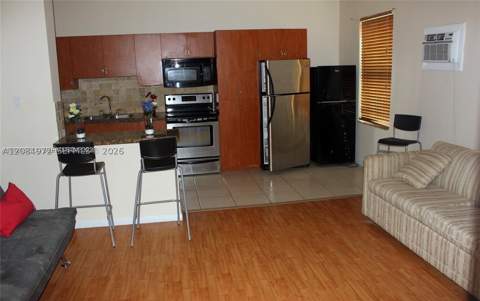 7920 Harding Ave 3, Miami Beach FL - photo 6 of 7