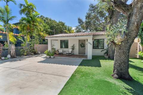 1000 NW 10th Ct, Miami FL - photo 21 of 27