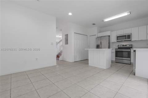 2992 SE 15th Ave, Homestead FL - photo 7 of 37