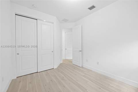 4402 NW 81st Ave, Doral FL - photo 12 of 33