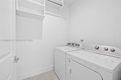 4402 NW 81st Ave, Doral FL - photo 15 of 33