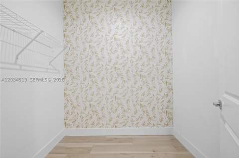 4402 NW 81st Ave, Doral FL - photo 19 of 33