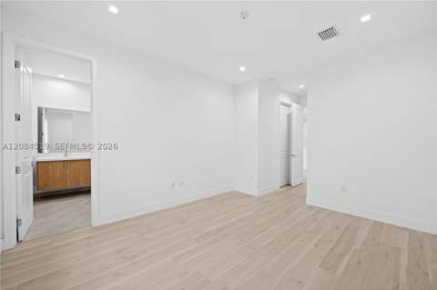4402 NW 81st Ave, Doral FL - photo 22 of 33