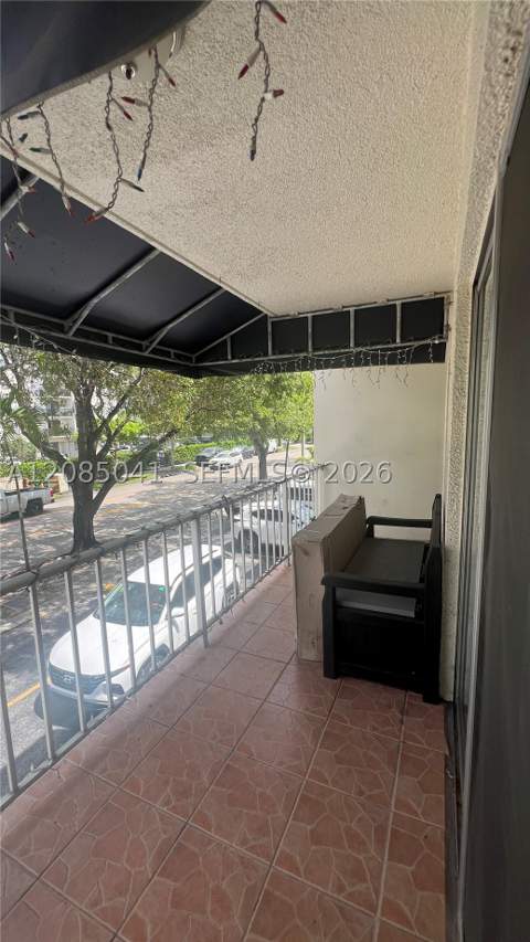 1480 W 46th St 210, Hialeah FL - photo 13 of 16
