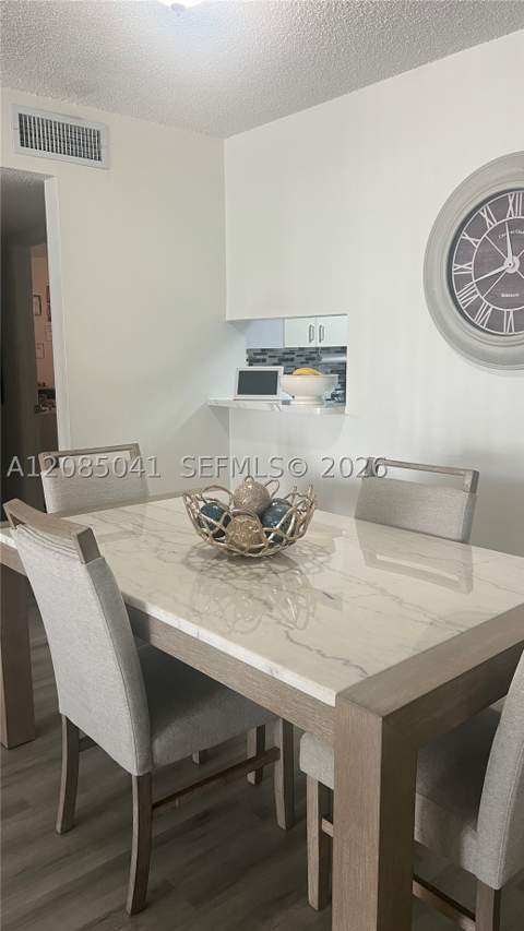 1480 W 46th St 210, Hialeah FL - photo 6 of 16