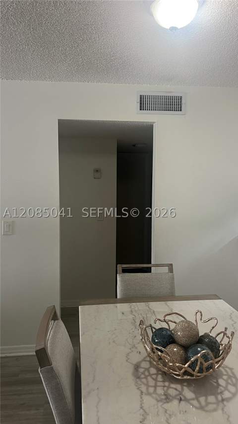 1480 W 46th St 210, Hialeah FL - photo 7 of 16