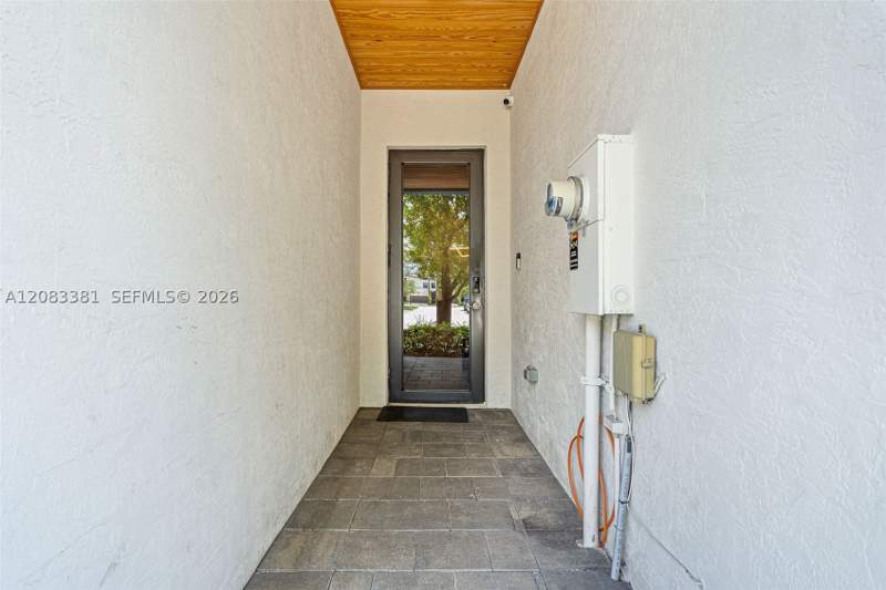 4 bedroom Townhouse at 7923 NW 104th Ct, Grand Bay South Townhomes, Doral — photo 3