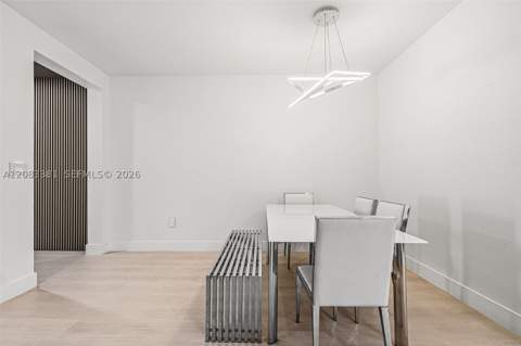 7923 NW 104th Ct, Doral FL - photo 6 of 38