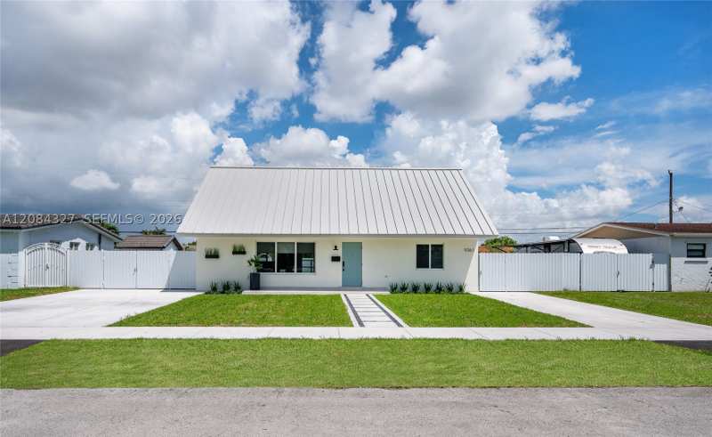 4 bedroom SingleFamilyResidence at 9361 SW 27th St, Coral Gardens, Miami — photo 1