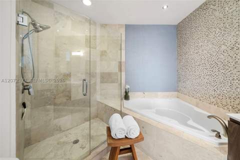 1607 Ponce De Leon Blvd 9B, Coral Gables FL - photo 15 of 44