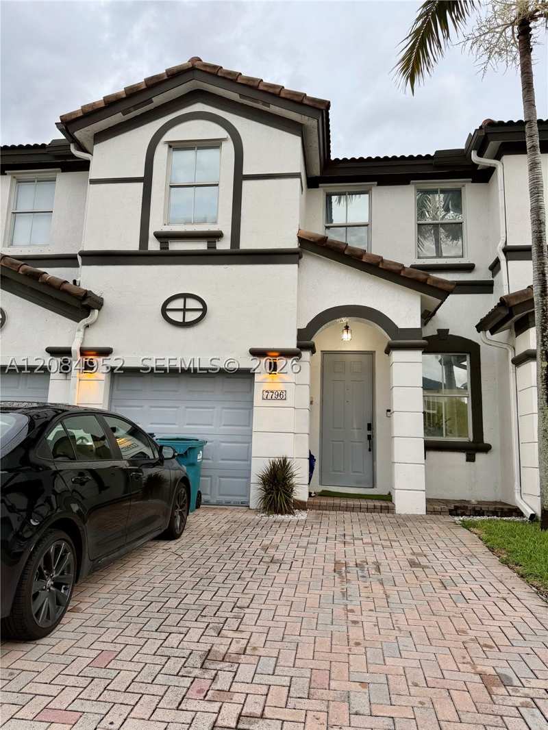 4 bedroom Townhouse at 7796 NW 114th Pl, Doral Isles North Sec Two, Doral — photo 1