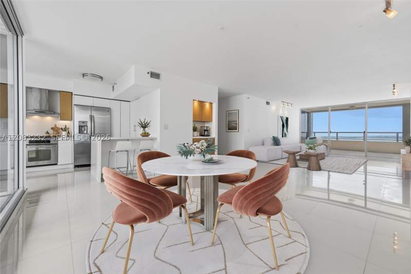 2 bedroom Condominium at 1541 Brickell Ave B3403, The Palace Condo, Miami — photo 4