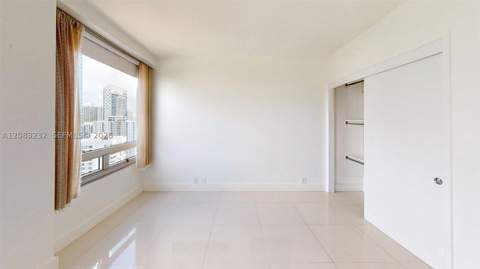 1541 Brickell Ave B3403, Miami FL - photo 9 of 53