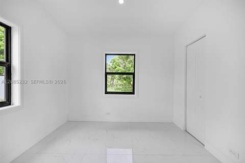 16410 NW 22nd Ct, Miami Gardens FL - photo 17 of 34