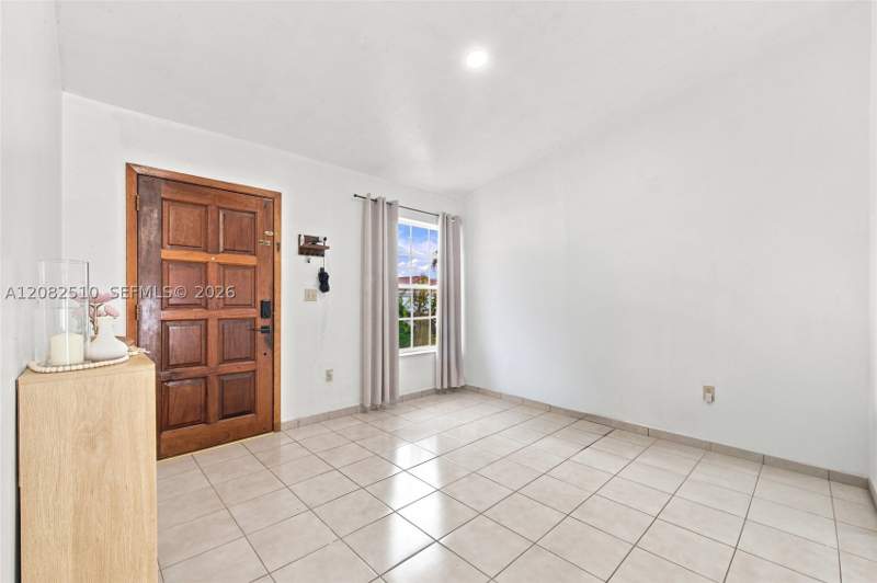 3 bedroom SingleFamilyResidence at 7330 W 30th Ave, Riviera I Sub, Hialeah — photo 4