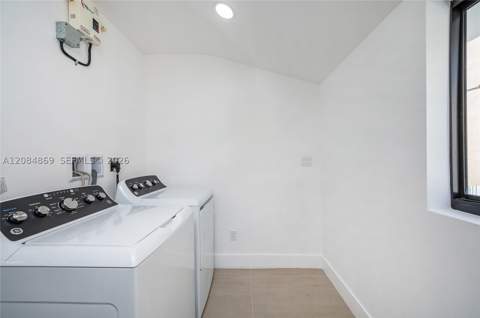 2228 SW 2nd St, Miami FL - photo 18 of 44