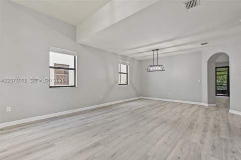 633 SE 35th Ter, Homestead FL - photo 6 of 45