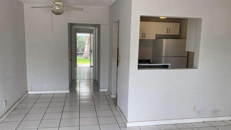 1 bedroom Condominium at 50 NW 204th Street 8, Ro-Mont Gardens Andover H, Miami Gardens — photo 2