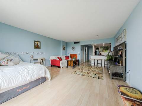 12500 NE 15th Ave 312, North Miami FL - photo 10 of 18