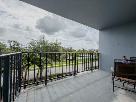 12500 NE 15th Ave 312, North Miami FL - photo 14 of 18