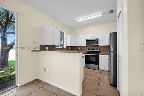 2607 SE 14th Ave 390, Homestead FL - photo 18 of 51