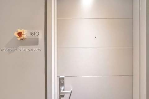 1010 Brickell Ave 1810, Miami FL - photo 10 of 35