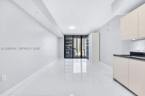 1010 Brickell Ave 1810, Miami FL - photo 13 of 35