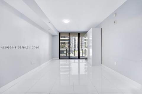 1010 Brickell Ave 1810, Miami FL - photo 18 of 35