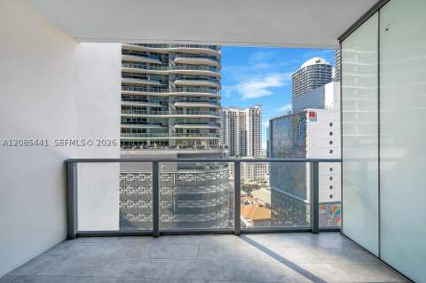 1010 Brickell Ave 1810, Miami FL - photo 20 of 35