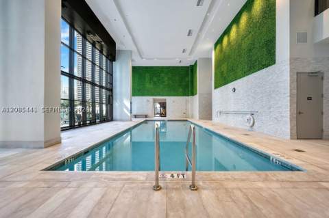 1010 Brickell Ave 1810, Miami FL - photo 23 of 35